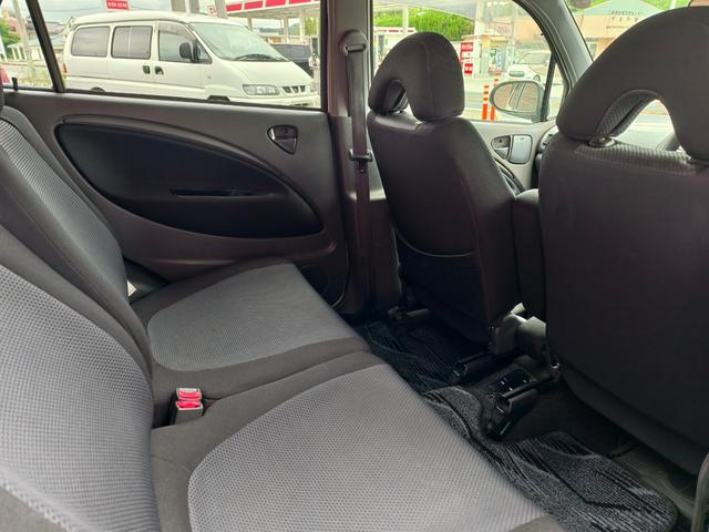 ＭＡＸ ＲＳ　ＪＢエンジン　エアコン　ベンチシート　衝突安全ボディ　電動格納ミラー　ＡＢＳ　キーレスエントリー　ターボ　ＣＤ　ＭＤ　スペアキー３本（12枚目）