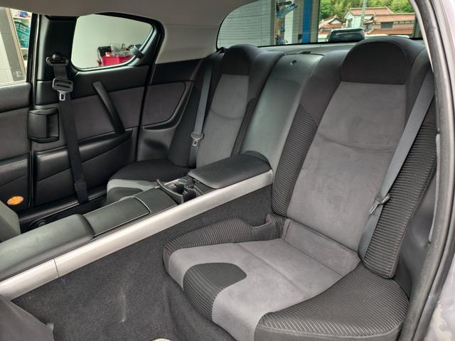 ＲＸ－８ ベースグレード　５速マニュアル　ＰＷ　ＡＣ　ＥＴＣ車載器　ＰＳ　ＤＳＣ　ＡＢＳ　衝突安全ボディ　寒冷地仕様　エアＢ　キーフリー　助手席エアバック　電動格納ドアミラー（13枚目）