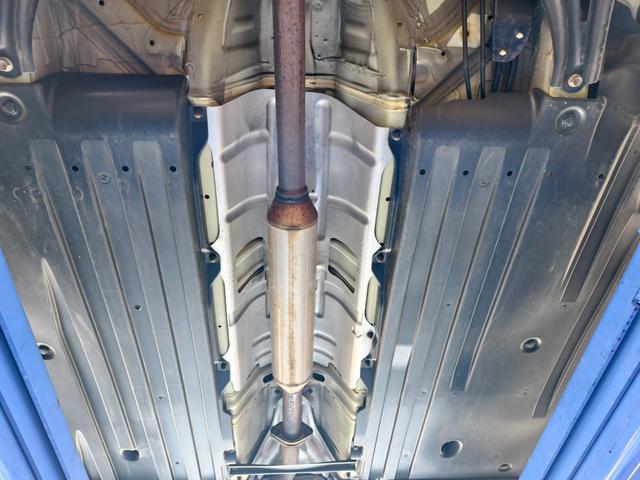 スイフトスポーツ ベースグレード　６速マニュアル　ＬＥＤヘットライト　ＵＳＢ接続　電動ミラー　盗難防止機能　アクティブクルーズ　パワーウィンド　ＡＵＴＯエアコン　ナビ・ＴＶ　Ｂｌｕｅｔｏｏｔｈオーディオ　キーレスキー　横滑り防止装置付（44枚目）