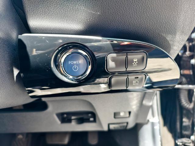 プリウス Ｓツーリングセレクション　Ｂｌｕｅｔｏｏｔｈ音楽　電動格納式ミラー　ＥＴＣ付　地デジフルセグＴＶ　盗難防止システム　ナビＴＶ　シートヒーター　ＬＥＤヘッドライト　パワーウィンドウ　横滑り防止機能　オートライト　ＰＳ　メモリナビ（30枚目）
