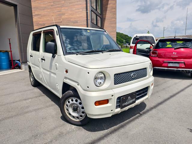 ネイキッド Ｇパッケージ　ワンオーナー　点検整備記録簿　ガレージ保管車　キーレス　パワーウインドウ　エアコン　エアバッグ　デュアルエアバック　パワステ（3枚目）