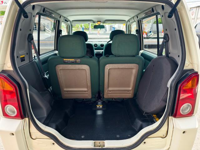 ネイキッド Ｇパッケージ　ワンオーナー　点検整備記録簿　ガレージ保管車　キーレス　パワーウインドウ　エアコン　エアバッグ　デュアルエアバック　パワステ（14枚目）