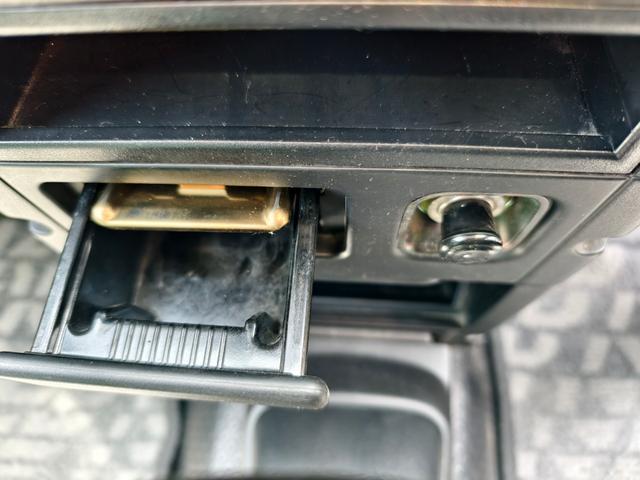ネイキッド Ｇパッケージ　ワンオーナー　点検整備記録簿　ガレージ保管車　キーレス　パワーウインドウ　エアコン　エアバッグ　デュアルエアバック　パワステ（22枚目）