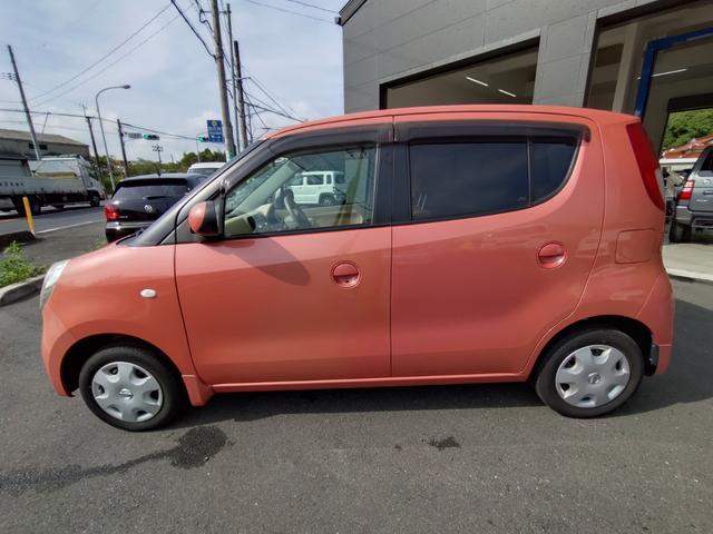 モコ Ｅ　盗難防止　ベンチシートフルフラット　ベンチ　ワイヤレスキー　助手席エアバック　スマ－トキ－　ＡＵＴＯエアコン　衝突安全ボディ　ＥＴＣ　ＰＷ　ＰＳ　ＡＢＳ　運転席エアバッグ　ドラレコ付き　電動ミラー（5枚目）