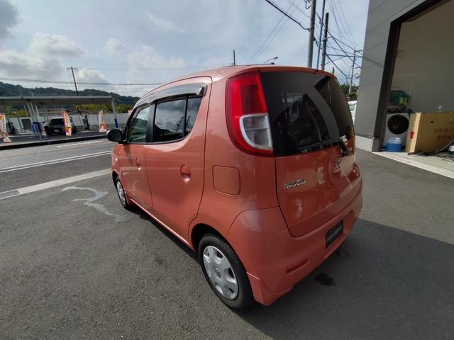 モコ Ｅ　盗難防止　ベンチシートフルフラット　ベンチ　ワイヤレスキー　助手席エアバック　スマ－トキ－　ＡＵＴＯエアコン　衝突安全ボディ　ＥＴＣ　ＰＷ　ＰＳ　ＡＢＳ　運転席エアバッグ　ドラレコ付き　電動ミラー（6枚目）