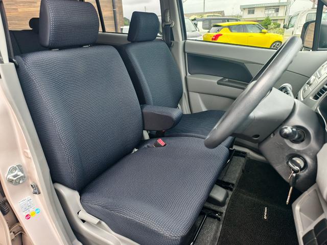 ワゴンＲ ＦＸ　キーレスエントリーシステム　運転席助手席エアバック　イモビライザ　エアバック　パワステ　ベンチシートフルフラット　オ－トエアコン　衝撃安全ボディー　パワーウィンドゥ（29枚目）