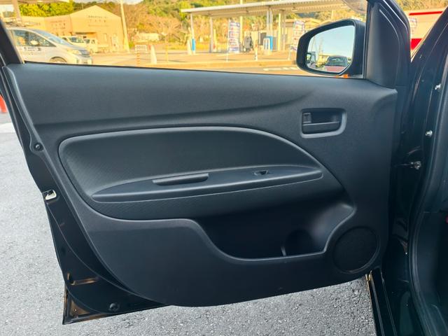 ミラージュ Ｅ　エアコン　パワステ　パワーウインドウ　運転席エアバッグ　助手席エアバッグ　ＡＢＳ　衝突安全ボディ　ナビ　ＥＴＣ　スペアタイヤ（24枚目）