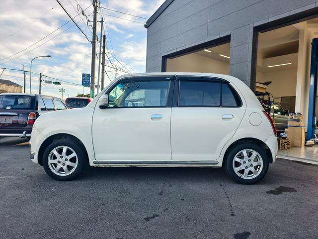 DAIHATSU MIRA GINO PREMIUM X