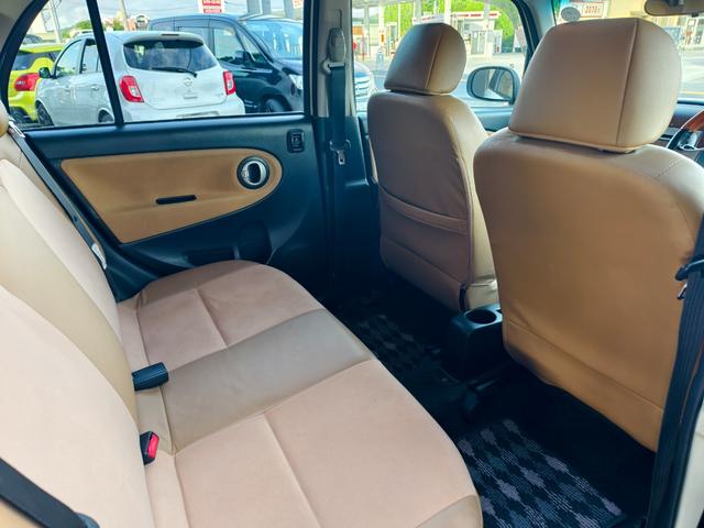 DAIHATSU MIRA GINO PREMIUM X