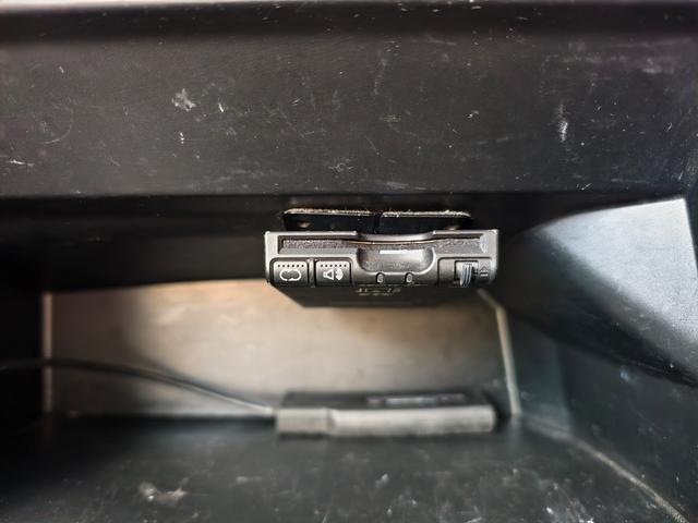 N-BOXカスタム モデューロX Gターボパッケージ メモリーナビ BTオーディオ 衝突被害軽減ブレーキ インテリキー オートクルーズ 両側自動ドア 地デジ ターボ アイドリングストップ ベンチシート ETC オートエアコン リアカメラ 横滑り防止(25枚目)