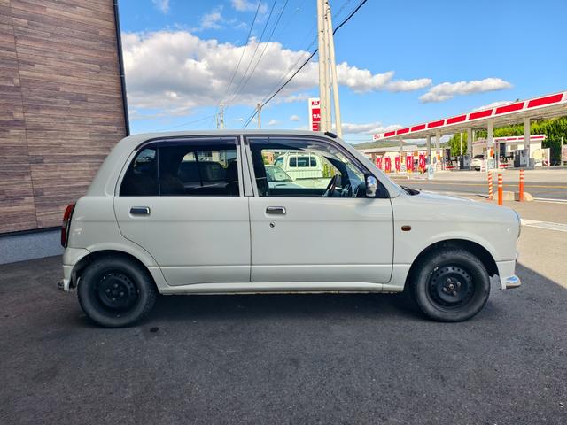 ミラジーノ ジーノ　タイミングベルト交換済み　ＥＴＣ　助手席エアバック　ＡＣ　エアーバッグ　ＰＷ　キーレス　パワステ　衝突安全ボディ　ウッド内装　レザーシート（4枚目）