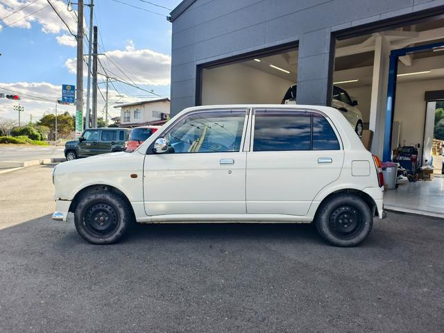 ミラジーノ ジーノ　タイミングベルト交換済み　ＥＴＣ　助手席エアバック　ＡＣ　エアーバッグ　ＰＷ　キーレス　パワステ　衝突安全ボディ　ウッド内装　レザーシート（5枚目）