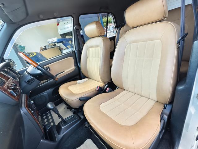 ミラジーノ ジーノ　タイミングベルト交換済み　ＥＴＣ　助手席エアバック　ＡＣ　エアーバッグ　ＰＷ　キーレス　パワステ　衝突安全ボディ　ウッド内装　レザーシート（13枚目）