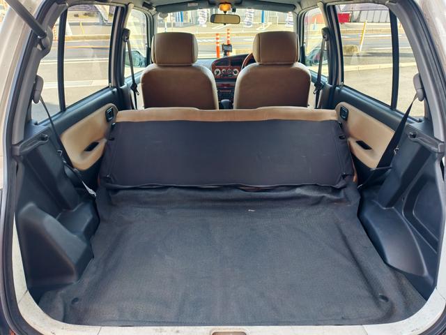 ミラジーノ ジーノ　タイミングベルト交換済み　ＥＴＣ　助手席エアバック　ＡＣ　エアーバッグ　ＰＷ　キーレス　パワステ　衝突安全ボディ　ウッド内装　レザーシート（19枚目）