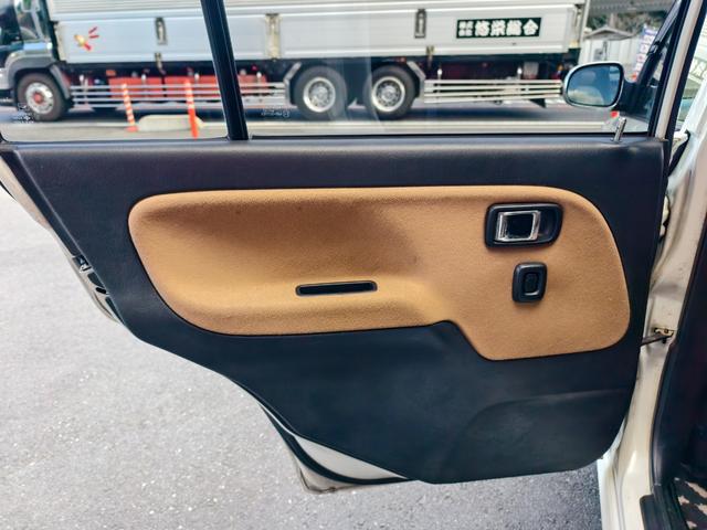 ミラジーノ ジーノ　タイミングベルト交換済み　ＥＴＣ　助手席エアバック　ＡＣ　エアーバッグ　ＰＷ　キーレス　パワステ　衝突安全ボディ　ウッド内装　レザーシート（34枚目）