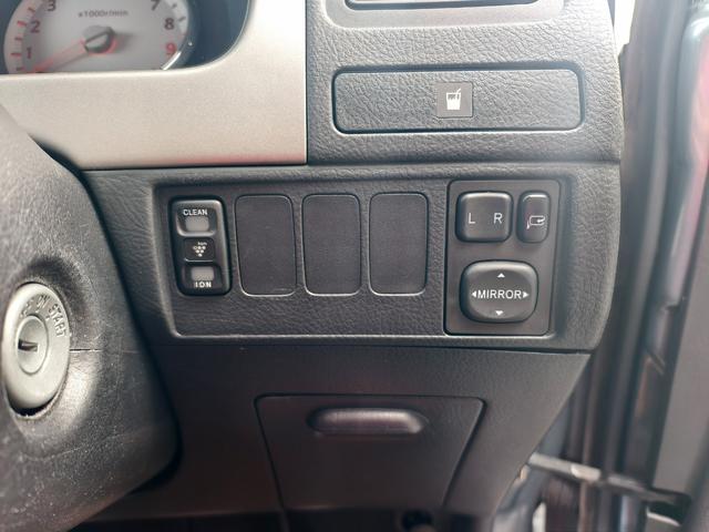 在庫車両は複数ある展示場に置いておりますので、ご来店前に連絡を入れて頂けましたらスムーズにご対応ができます