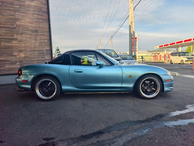 ロードスター ＳＰ　ハードトップ　ワークマイスターＡＷ　トラストマフラー　車高調　ＥＴＣ　キーレス　ＡＢＳ　パワステ　エアコン　衝突安全ボディ　エアバッグ　パワーウィンドー　Ｗエアバック（4枚目）