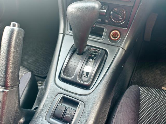 ロードスター ＳＰ　ハードトップ　ワークマイスターＡＷ　トラストマフラー　車高調　ＥＴＣ　キーレス　ＡＢＳ　パワステ　エアコン　衝突安全ボディ　エアバッグ　パワーウィンドー　Ｗエアバック（18枚目）