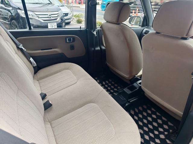 ミラジーノ ジーノ　メモリアルエディション　タイミングベルト交換済み　ウッド内装　パワーウインドウ　運転席エアバッグ　エアコン　パワステ　衝突安全ボディ　助手席エアバッグ（14枚目）