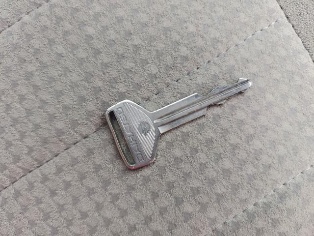 ミラジーノ ジーノ　メモリアルエディション　タイミングベルト交換済み　ウッド内装　パワーウインドウ　運転席エアバッグ　エアコン　パワステ　衝突安全ボディ　助手席エアバッグ（32枚目）