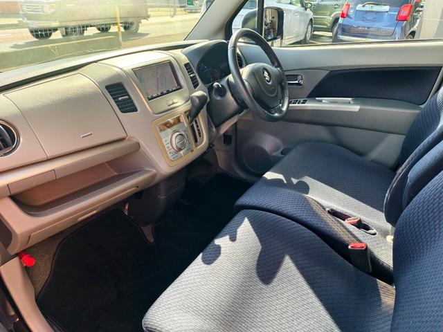 すべてのお車は納車前に点検整備をし、悪い箇所や消耗している箇所がありましたら交換修理してからのお渡しとなりますのでご安心ください