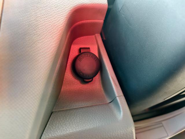 すべてのお車は納車前に点検整備をし、悪い箇所や消耗している箇所がありましたら交換修理してからのお渡しとなりますのでご安心ください