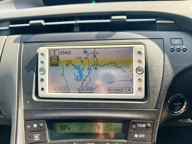 プリウス Ｓ　アイドリングストップ搭載　格納ミラー　Ｂモニタ－　ＡＵＴＯライト　インテリキー　ＨＤＤナビゲーション　デュアルエアバック　エアＢ　イモビライザー　ナビＴＶ　ＡＵＴＯエアコン　横スベリ防止　ＥＴＣ装備（24枚目）