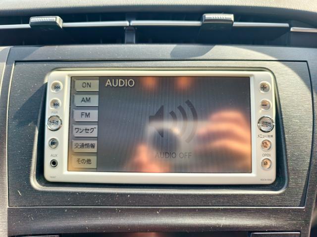 プリウス Ｓ　アイドリングストップ搭載　格納ミラー　Ｂモニタ－　ＡＵＴＯライト　インテリキー　ＨＤＤナビゲーション　デュアルエアバック　エアＢ　イモビライザー　ナビＴＶ　ＡＵＴＯエアコン　横スベリ防止　ＥＴＣ装備（25枚目）