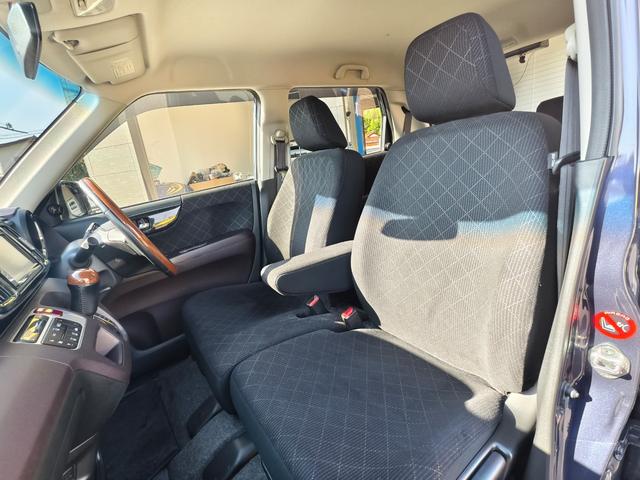 Ｎ－ＯＮＥ プレミアム　電動格納ドアミラー　運転席エアバック　イモビライザー　ＵＳＢ接続　ＥＴＣ装備　バックモニター　助手席エアバック　パワーステ　衝突安全ボディ　フルオートエアコン　スマ－トキ－　キーレス　ナビ　ＡＢＳ（13枚目）