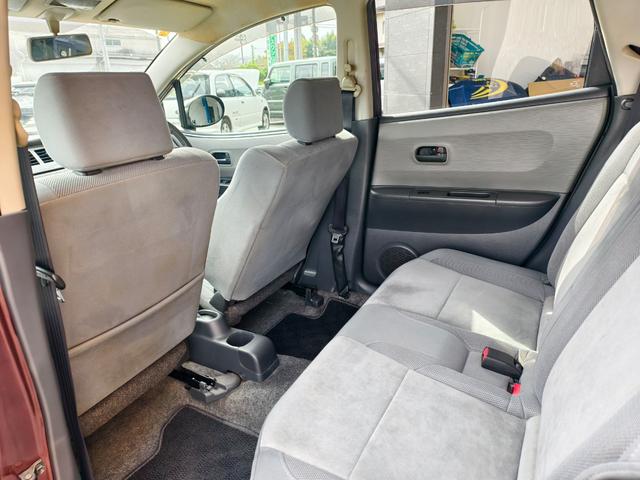 セルボ ＧリミテッドＩＩ　キーフリーシステム　パワーウインドウ　運転席エアバッグ　スマキー　盗難警報装置　電格ミラー　衝突安全ボディ　パワーステアリング　エアコン　ダブルエアバック（16枚目）