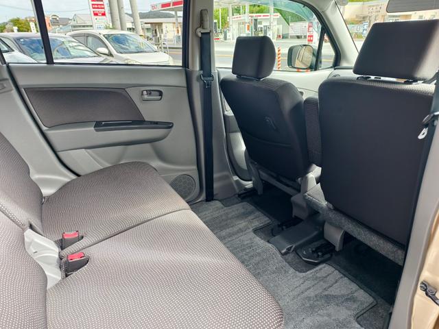 ＡＺワゴン ＸＧ　セキュリティー　電格ドアミラー　ベンチシートフルフラット　ダブルエアバッグ　キーレス付　運転席エアバッグ　ＰＳ　ＡＣ　衝突安全ボディ　パワーウィンド（14枚目）