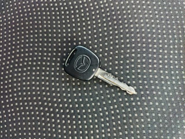 ＡＺワゴン ＸＧ　セキュリティー　電格ドアミラー　ベンチシートフルフラット　ダブルエアバッグ　キーレス付　運転席エアバッグ　ＰＳ　ＡＣ　衝突安全ボディ　パワーウィンド（27枚目）