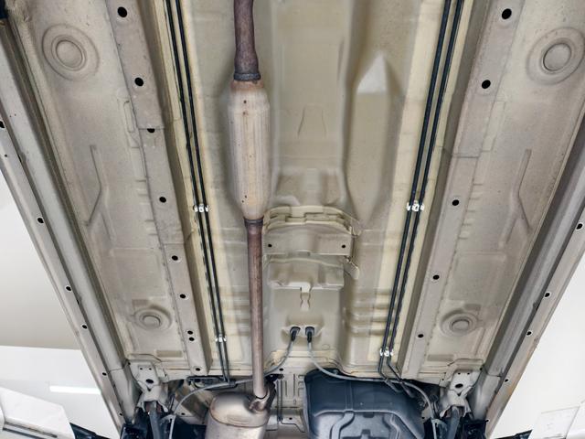 ＡＺワゴン ＸＧ　セキュリティー　電格ドアミラー　ベンチシートフルフラット　ダブルエアバッグ　キーレス付　運転席エアバッグ　ＰＳ　ＡＣ　衝突安全ボディ　パワーウィンド（36枚目）