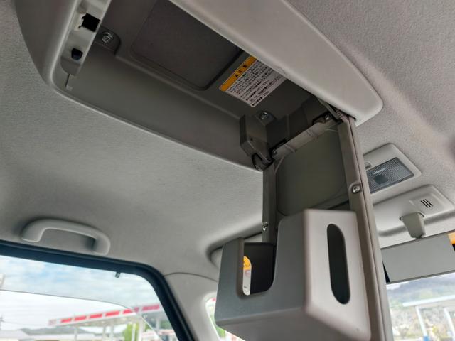 スペーシアカスタム ＴＳ　アイドルストップ　ＢＴ接続　フルセグ地デジ　Ｒカメラ　フルオートエアコン　フルフラットシート　ターボ車　盗難防止装置　ＡＵＴＯライト　ナビＴＶ　スマートキ－　パワーウインドウ　ＳＲＳ　ＥＴＣ　ＵＳＢ（37枚目）