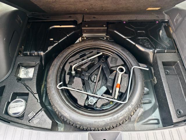 インプレッサ Ｓ－ＧＴ　スポーツパッケージ　タイミングベルト交換済み　社外マフラー　車高調　ＡＤＶＡＮホイール　追加メーター　レカロシート　ローダウン　クルコン　オートエアコン　ＥＴＣ　電動格納ミラー　ＡＢＳ　盗難防止システム　衝突安全ボディ（23枚目）