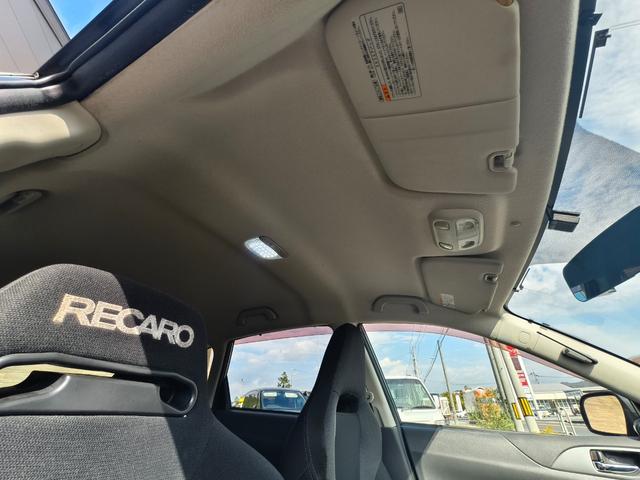 インプレッサ Ｓ－ＧＴ　スポーツパッケージ　タイミングベルト交換済み　社外マフラー　車高調　ＡＤＶＡＮホイール　追加メーター　レカロシート　ローダウン　クルコン　オートエアコン　ＥＴＣ　電動格納ミラー　ＡＢＳ　盗難防止システム　衝突安全ボディ（35枚目）