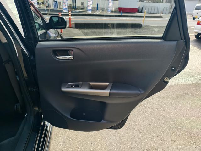 インプレッサ Ｓ－ＧＴ　スポーツパッケージ　タイミングベルト交換済み　社外マフラー　車高調　ＡＤＶＡＮホイール　追加メーター　レカロシート　ローダウン　クルコン　オートエアコン　ＥＴＣ　電動格納ミラー　ＡＢＳ　盗難防止システム　衝突安全ボディ（41枚目）