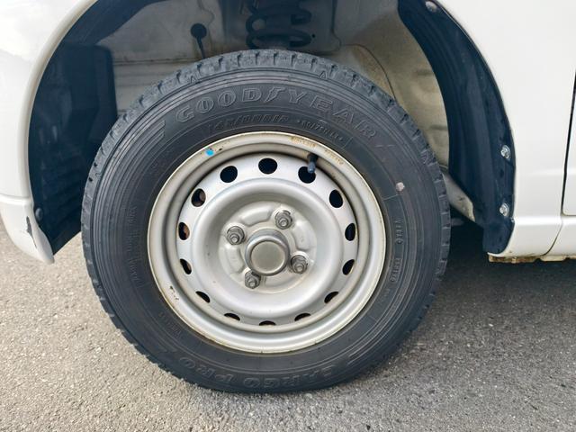 ミニカ ライラ　５速マニュアル　ワンオーナー　パワステ　衝突安全ボディ　マニュアルエアコン　手動開閉ウインドウ　純正ラジオデッキ　スペアキー（33枚目）