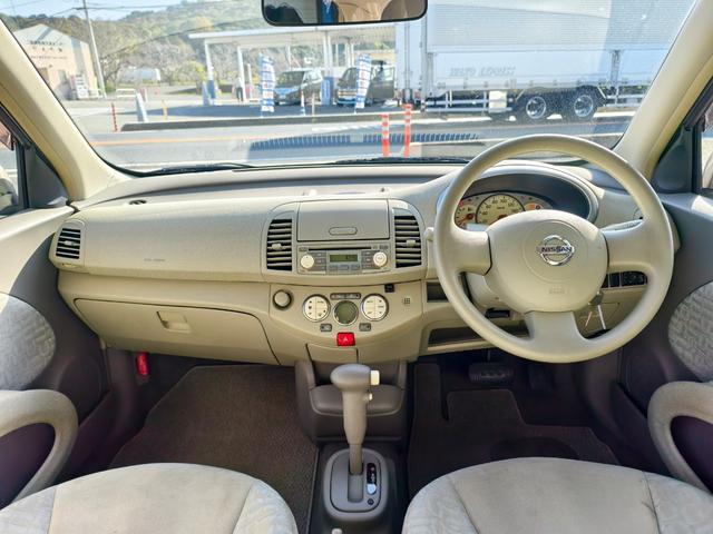 マーチ 12E スマキー パワーウインド 運転席助手席エアバック オートエアコン ABS エアバック 衝突安全ボディ キーレスエントリー パワーステ(11枚目)