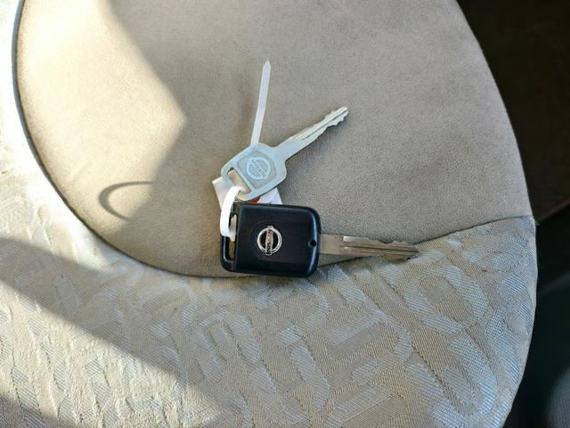 マーチ 12E スマキー パワーウインド 運転席助手席エアバック オートエアコン ABS エアバック 衝突安全ボディ キーレスエントリー パワーステ(39枚目)