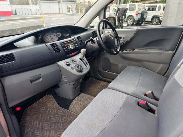 ムーヴ Ｌ　イモビ　キーフリーシステム　ＰＷ　Ｗエアバック　安全ボディ　運転席エアバック　ＡＣ　パワステ　フルフラット可　スペアキー　スペアタイヤ（14枚目）