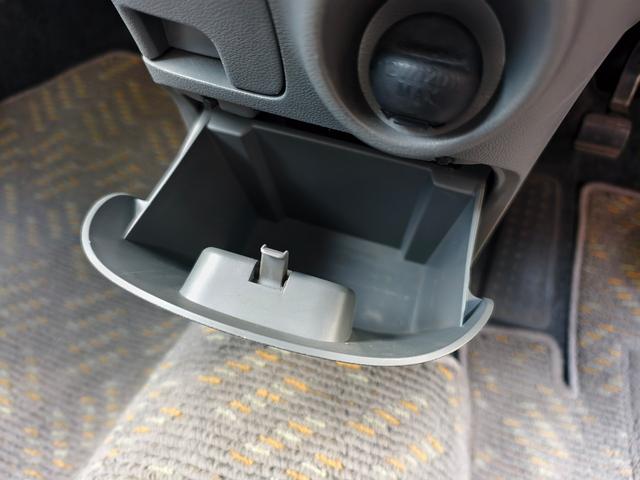 ムーヴ Ｌ　イモビ　キーフリーシステム　ＰＷ　Ｗエアバック　安全ボディ　運転席エアバック　ＡＣ　パワステ　フルフラット可　スペアキー　スペアタイヤ（32枚目）