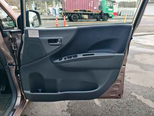 ムーヴ Ｌ　イモビ　キーフリーシステム　ＰＷ　Ｗエアバック　安全ボディ　運転席エアバック　ＡＣ　パワステ　フルフラット可　スペアキー　スペアタイヤ（39枚目）