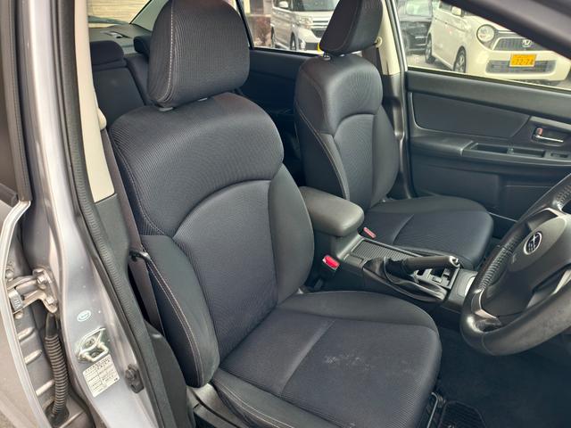 インプレッサG4 1.6i-L イモビライザー キーレスエントリー オートエアコン ナビ メモリーナビ フルタイム4WD パワーステアリング ABS 運転席エアバッグ パワーウィンドウ 電動格納ドアミラー(14枚目)