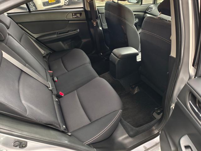 インプレッサG4 1.6i-L イモビライザー キーレスエントリー オートエアコン ナビ メモリーナビ フルタイム4WD パワーステアリング ABS 運転席エアバッグ パワーウィンドウ 電動格納ドアミラー(19枚目)