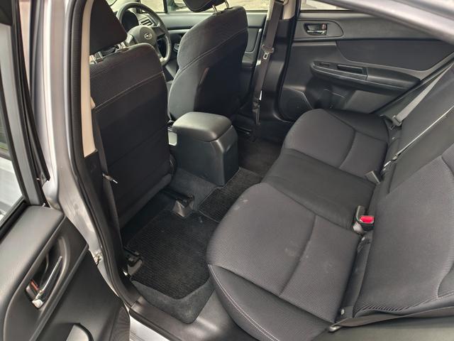 インプレッサG4 1.6i-L イモビライザー キーレスエントリー オートエアコン ナビ メモリーナビ フルタイム4WD パワーステアリング ABS 運転席エアバッグ パワーウィンドウ 電動格納ドアミラー(22枚目)