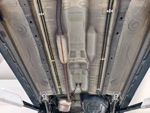 �Ɣ̂ł̂�������Ή����Ă���܂��̂ŁA�Ɣ̂�����]�̕��͂��C�y�ɂ��A����������