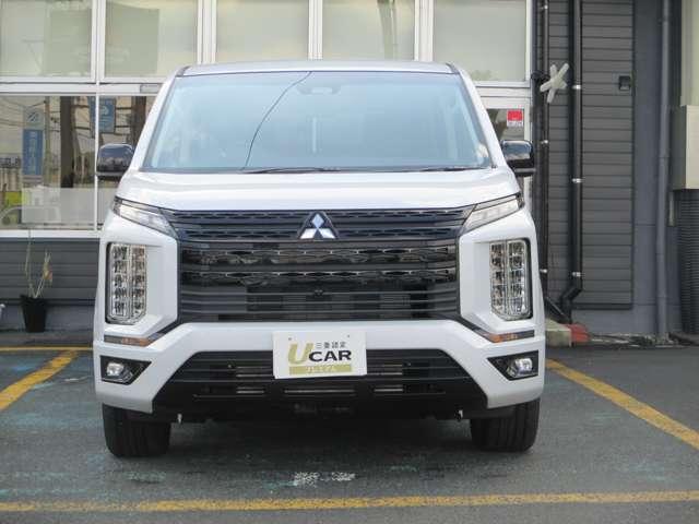 デリカD:5 ブラックエディション メモリーナビ・電動ステップ オートクルーズコントロール 両側自動スライドドア パワーバックゲート LEDヘッドランプ 4WD 電動シート スマートキー シートヒーター フルセグTV 誤発進抑制機能(5枚目)