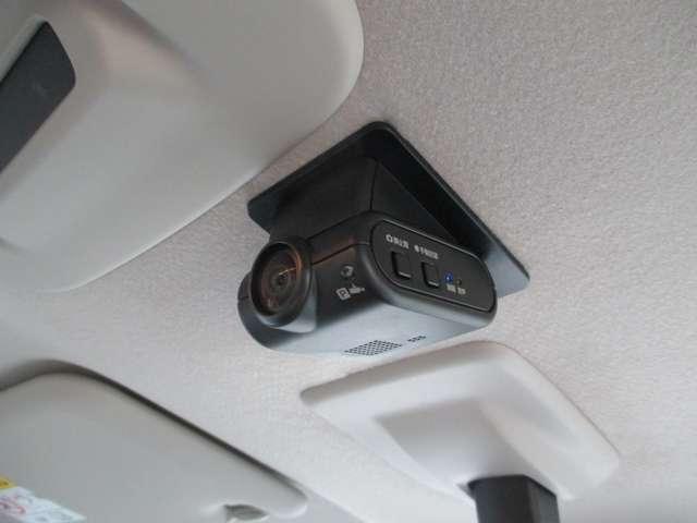 デリカミニ T プレミアム メモリーナビ・ドラレコ・ETC ETC車載器 フルセグTV LEDランプ クルコン キーレスエントリー ABS エアバッグ パワステ ベンチシート オートエアコン ターボ車 フロントカメラ ナビTV(14枚目)