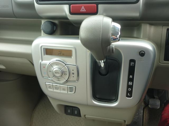 タウンボックス Ｇスペシャル　４ＷＤ　ＣＶＴ　デフロック　両側パワスラ　ナビ　バックモニター　ＬＥＤヘッドライト　シートヒーター　オートステップ　オーバーヘッドコンソール（12枚目）